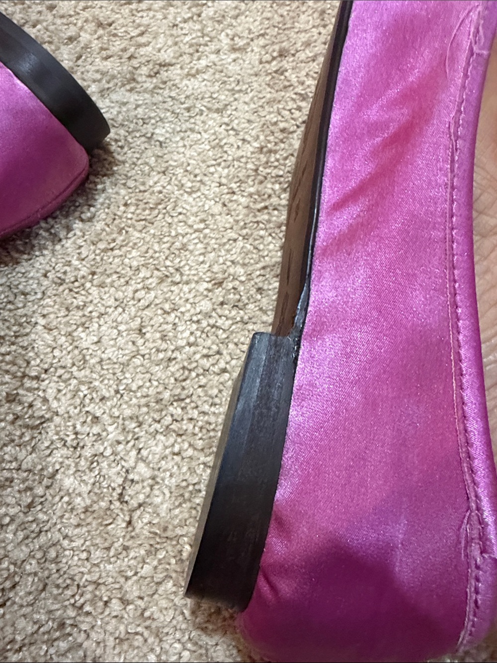 Made in Italy Women’s Pink Satin Ballet Flat, never worn - Picture 8 of 8